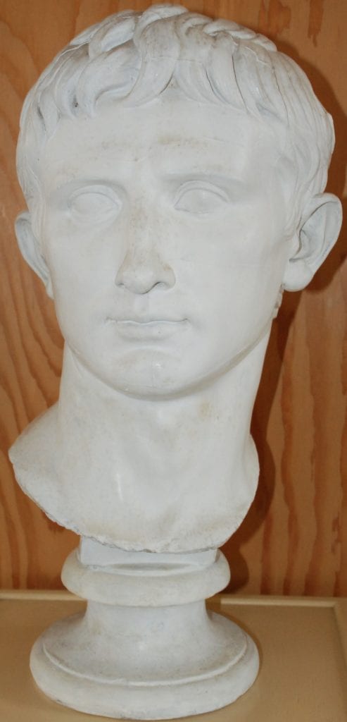Hlava Augusta z Primaporty